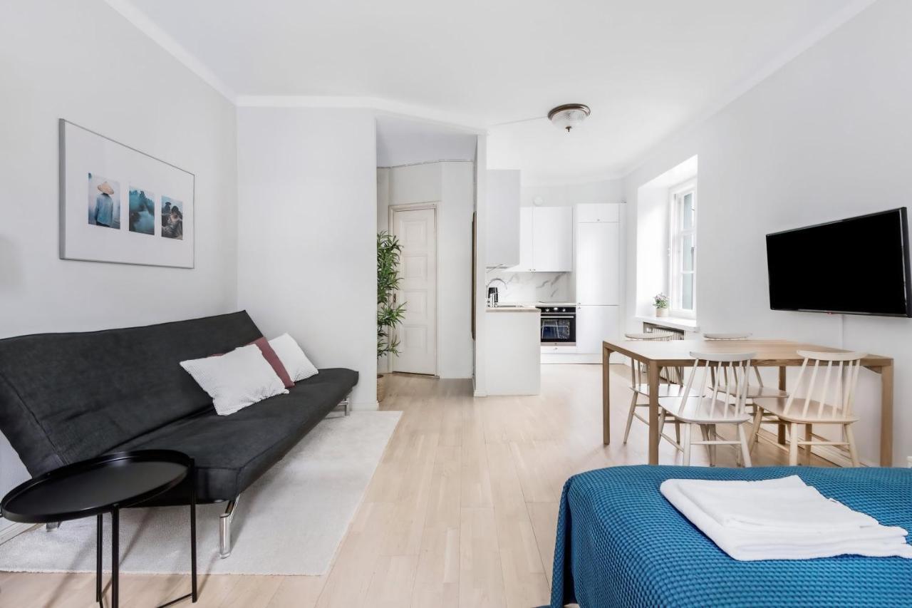 Wehost Modern Scandinavian Studio In Trendy Kallio Helsínquia Exterior foto